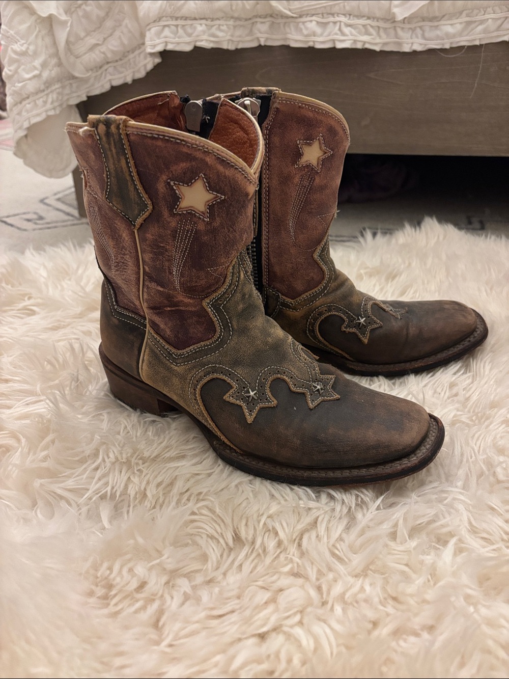 Dan Post Two-Tone Brown Distressed Star Inlay Western Boots